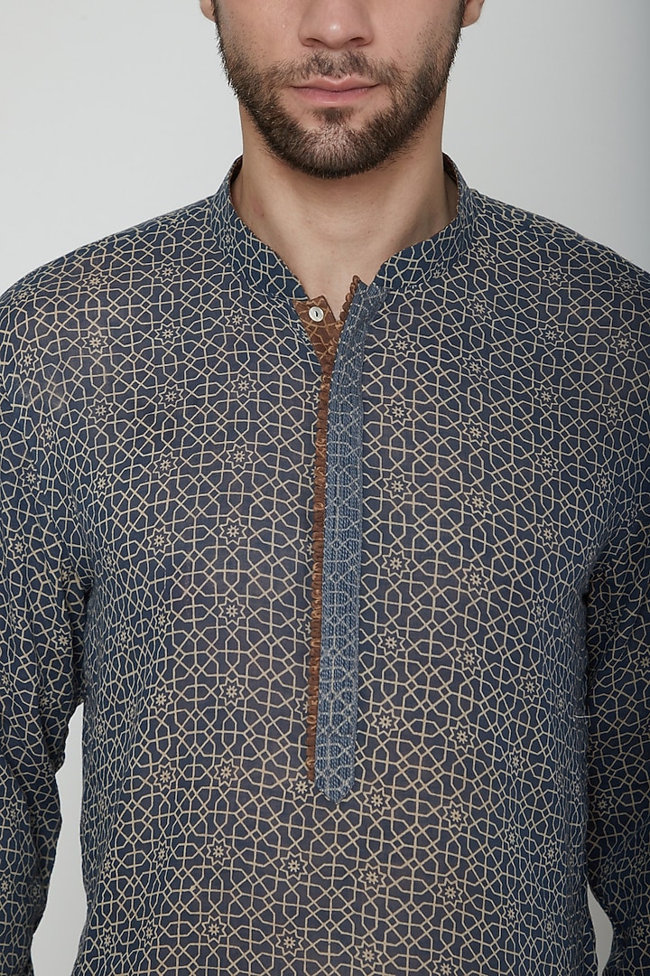 Blue Printed Kurta Set by Joy Mitra Men at Pernia's Pop Up Shop