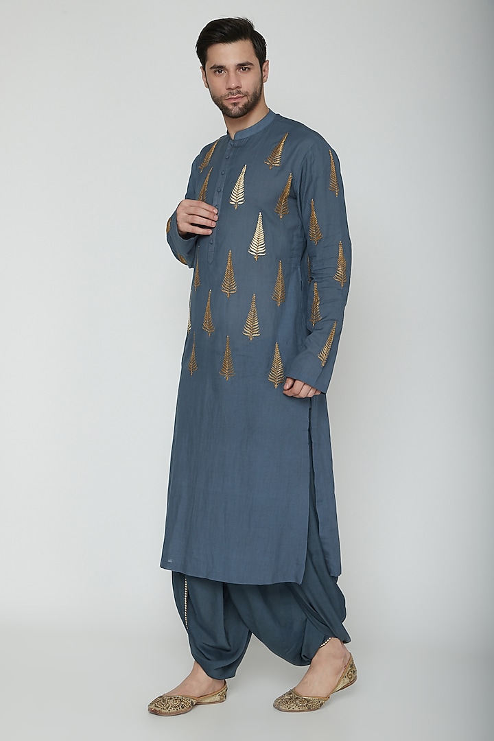 Blue Embroidered Kurta Set by Joy Mitra Men at Pernia's Pop Up Shop