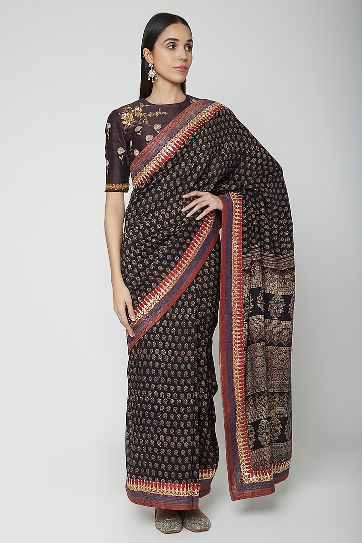 Black Embroidered Saree Set by Joy Mitra