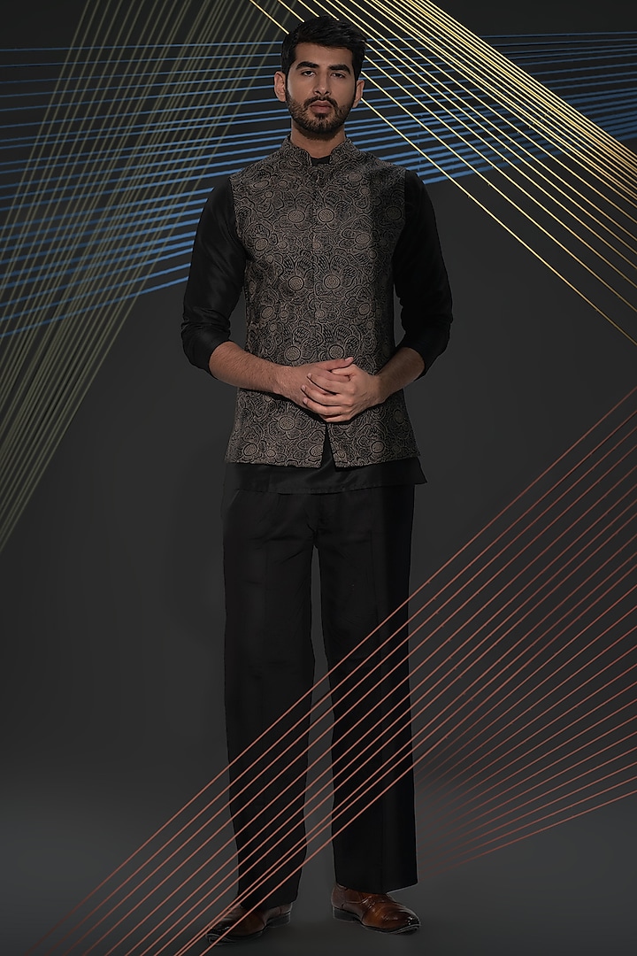 Black Pashmina Floral Thread Work Nehru Jacket Set by JORAH MEN at Pernia's Pop Up Shop