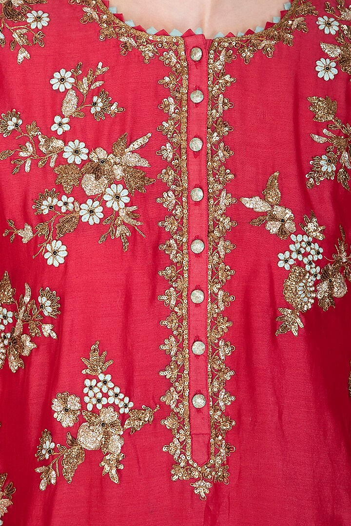 Pink Embroidered Wedding Lehenga Set by Joy Mitra at Pernia's Pop Up Shop