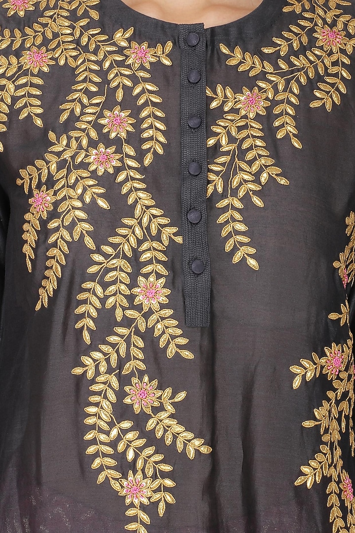 Grey Embroidered Kurta With Skirt Set available only at Pernia's Pop Up Shop.