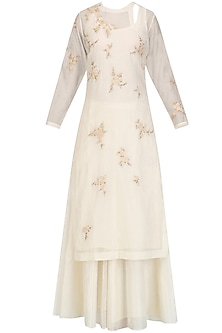 Cream floral embroidered kurta and skirt setv 2023