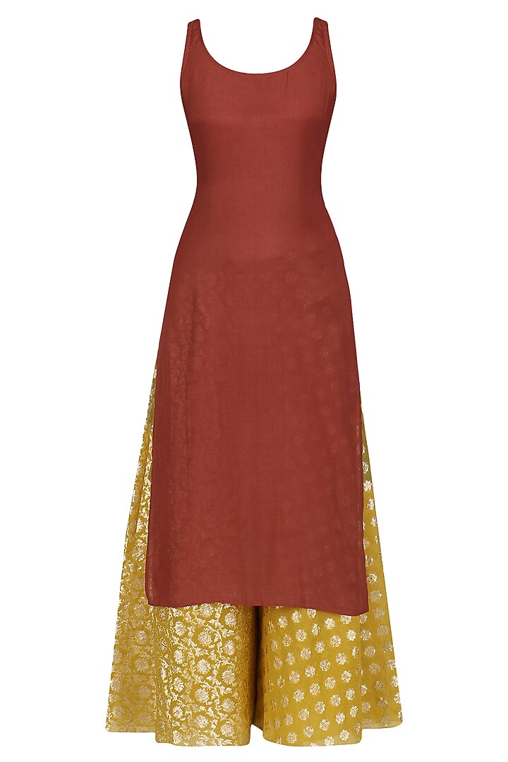 Maroon floral embroidered kurta and skirt set available only at Pernia's Pop Up Shop.