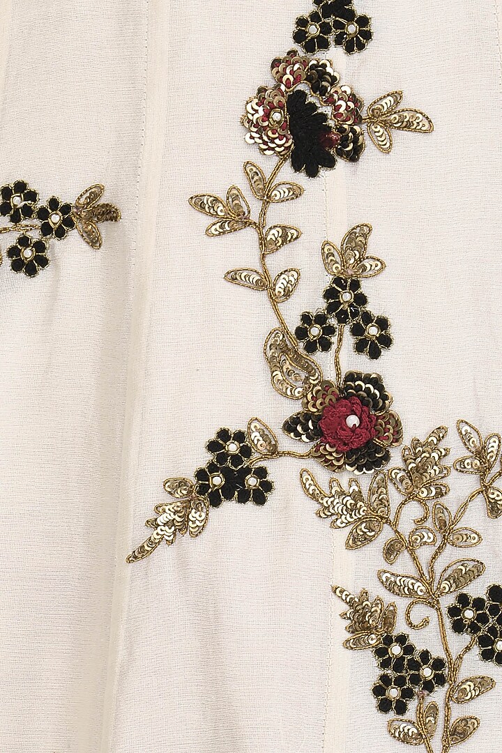 Cream floral embroidered flared anarkali set available only at Pernia's Pop Up Shop.