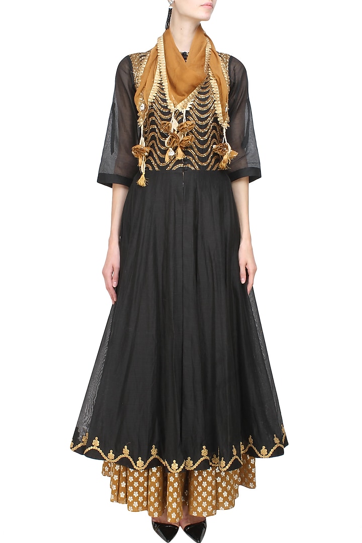 Joy Mitra presents Black sequins embroidered kalidaar kurta and gold brocade skirt with golden scarf available only at Pernia's Pop Up Shop.