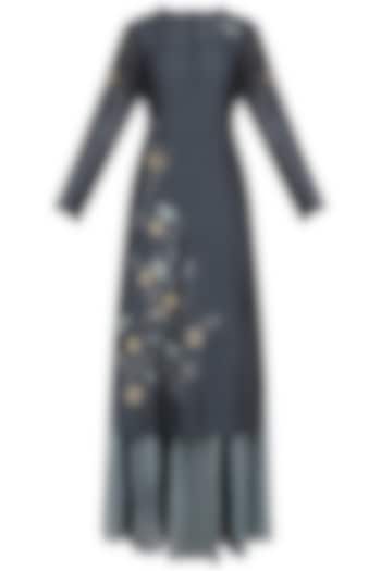 Grey floral embroidered straight kurta and skirt set available only at Pernia's Pop Up Shop.