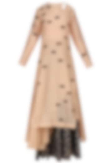 Peach insect motifs straight kurta and skirt set available only at Pernia's Pop Up Shop.