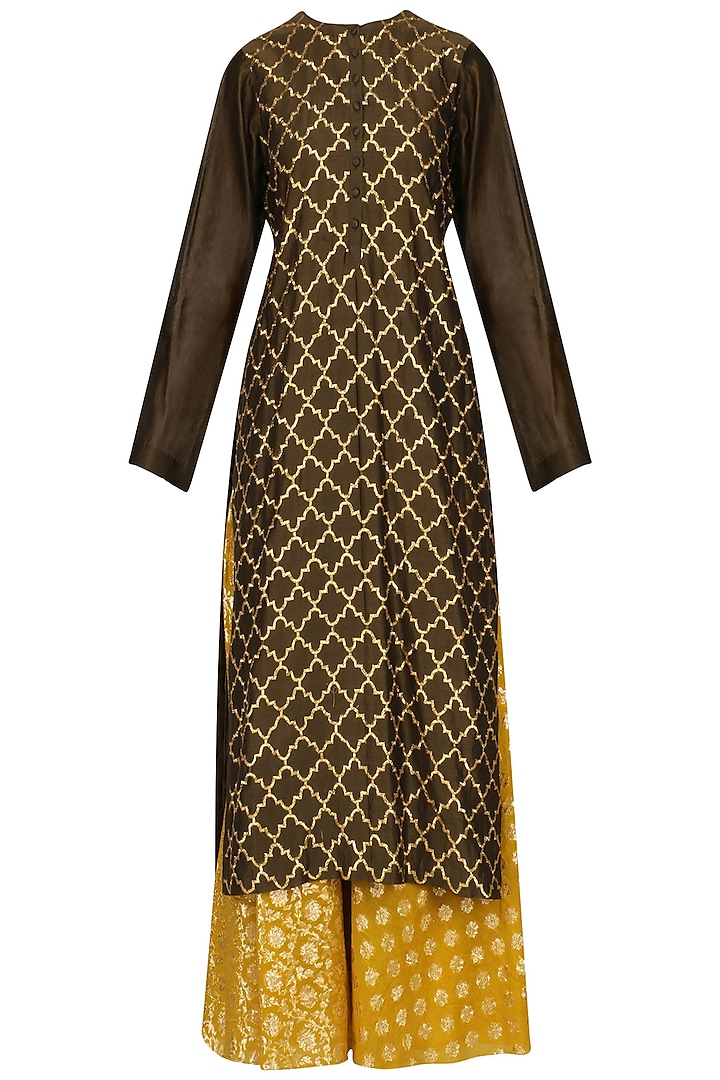 Olive green jaal embroidered straight kurta and skirt set available only at Pernia's Pop Up Shop.