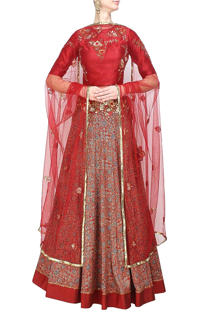 Maroon floral sequins and beads embroidered blouse and skirt set available only at Pernia's Pop Up Shop.