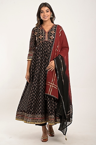 Black Printed Anarkali Set by Jaipuri banno