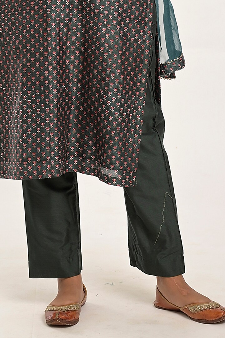 Anchor Printed Kurta Set by Jaipuri banno at Pernia's Pop Up Shop