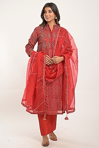 Fire Brick Printed Kurta Set by Jaipuri banno