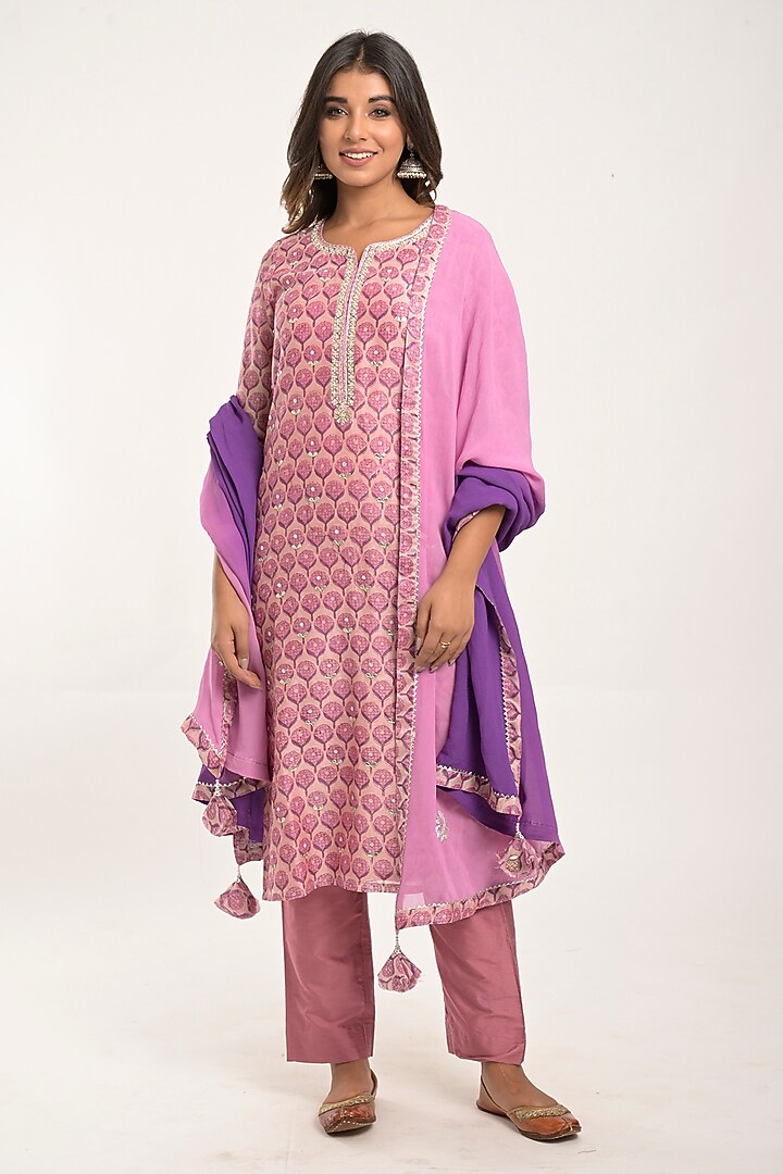Lavender Printed Kurta Set by Jaipuri banno at Pernia's Pop Up Shop