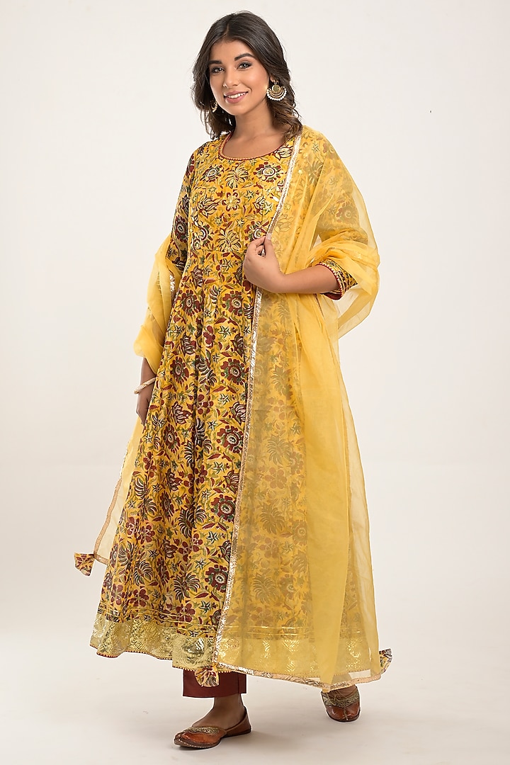 Yellow Printed Anarkali Set by Jaipuri banno