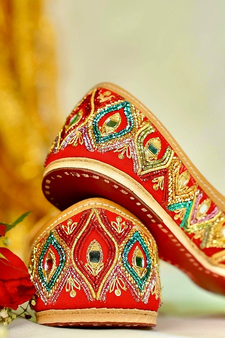 Red Silk Zari & Mirror Embellished Handcrafted Juttis by Juliet Rose at Pernia's Pop Up Shop