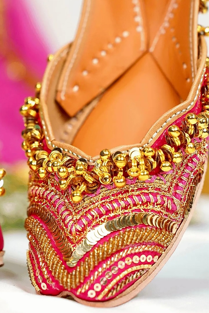 Fuchsia Silk Zari & Sequins Embroidered Juttis by Juliet Rose at Pernia's Pop Up Shop