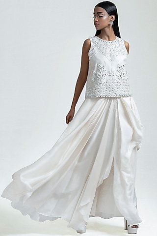 White Embroidered Skirt Set by Jyoti Sachdev Iyer