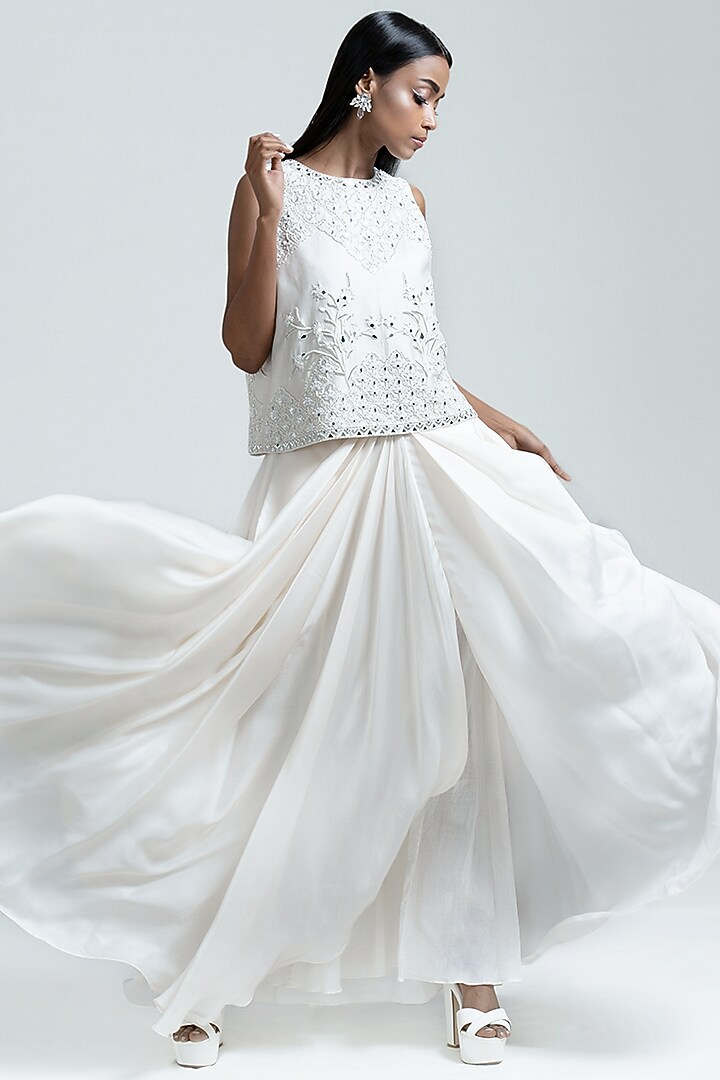 White Embroidered Skirt Set by Jyoti Sachdev Iyer at Pernia's Pop Up Shop