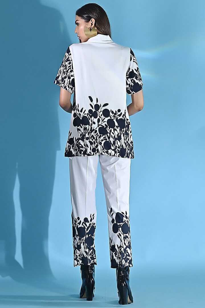 White Cotton Printed Co-Ord Set by Jyoti Sachdev Iyer at Pernia's Pop Up Shop