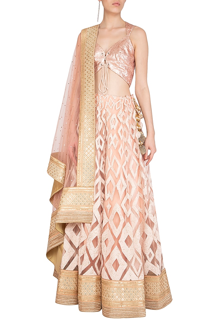 Pink Embellished Geometric Bridal Lehenga Set by Jyoti Sachdev Iyer at Pernia's Pop Up Shop