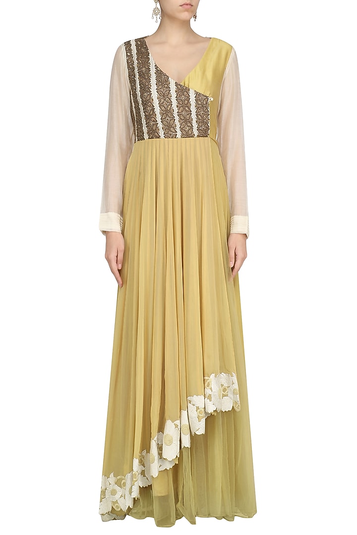 Beige hand embroiderd asymmetric anarkali set available only at Pernia's Pop Up Shop.