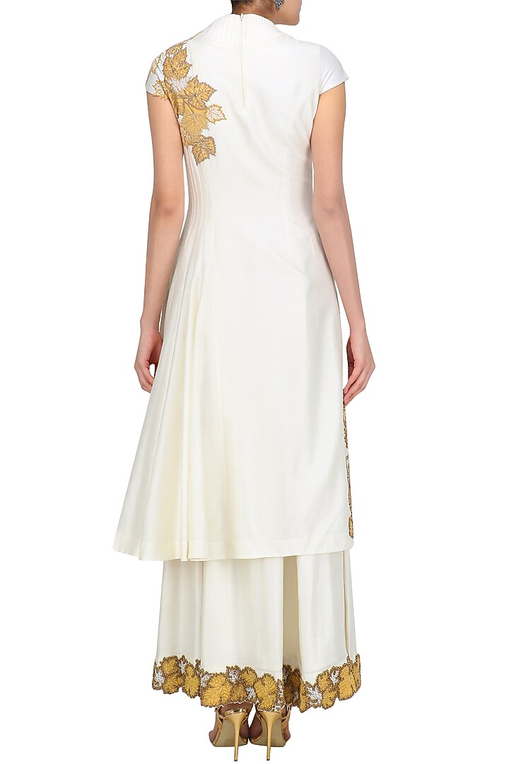 Ivory floral embroidered double layered anarkali kurta available only at Pernia's Pop Up Shop.