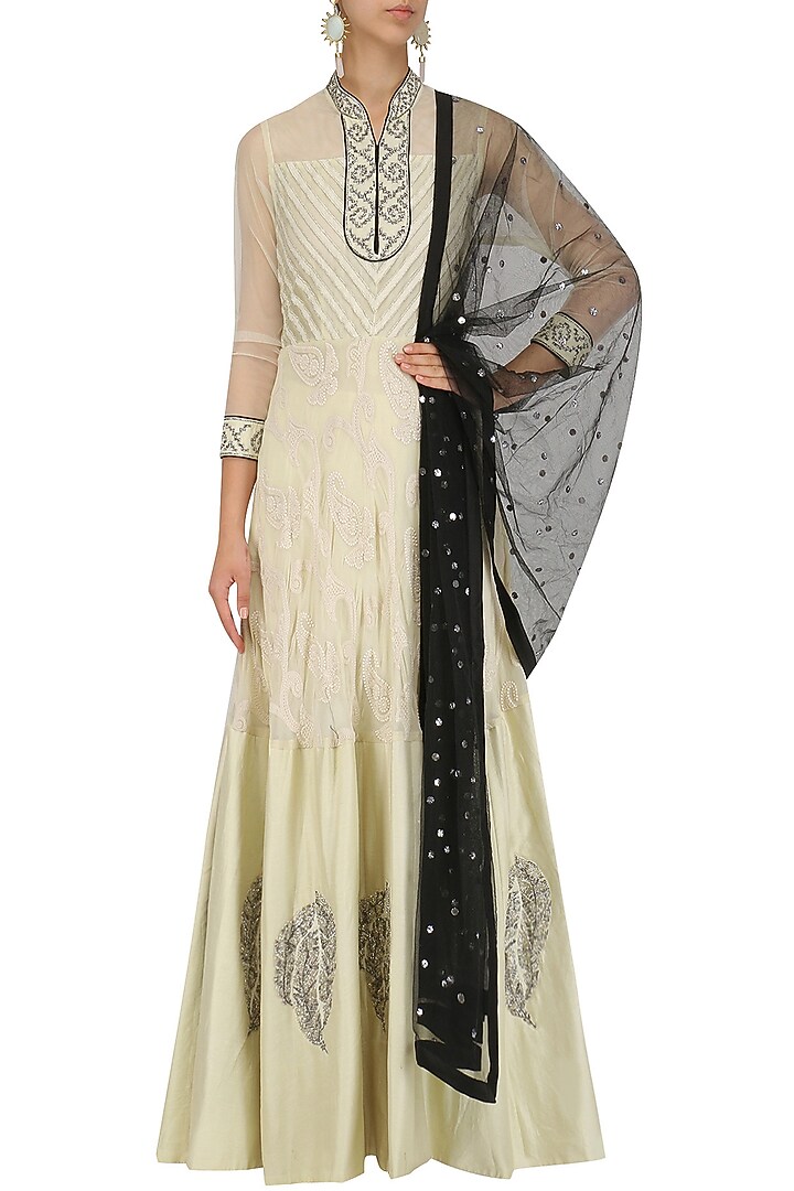 Beige and black thread and cutdana work anarkali setavailable only at Pernia's Pop Up Shop.