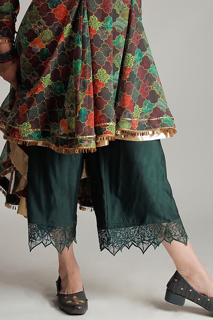 Dark Green Printed Kalidar Kurta Set by Jubinav Chadha at Pernia's Pop Up Shop