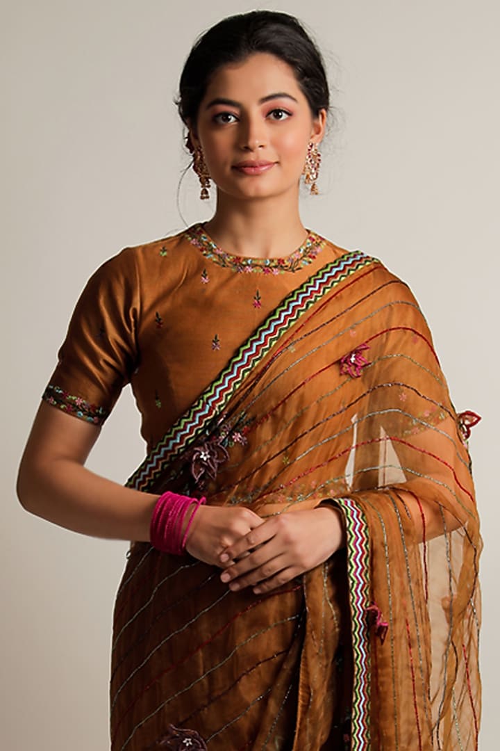Mustard Silk Organza Floral Machine Embroidered Wedding Saree Set by Jubinav Chadha at Pernia's Pop Up Shop