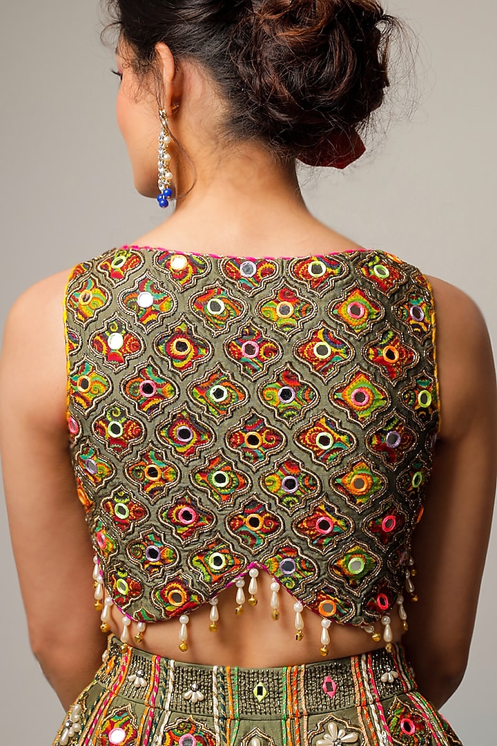 Green Silk Chanderi Embroidered Bridal Lehenga Set by Jubinav Chadha at Pernia's Pop Up Shop