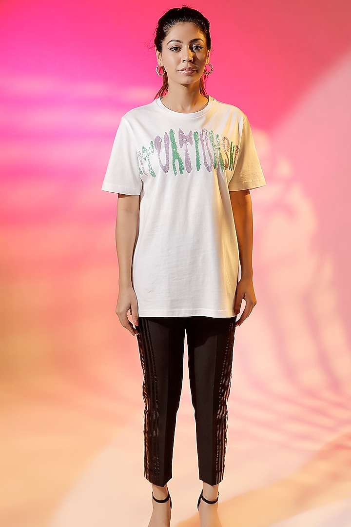 White Cotton Jersey Hand Embroidered T-Shirt by Jubinav Chadha at Pernia's Pop Up Shop