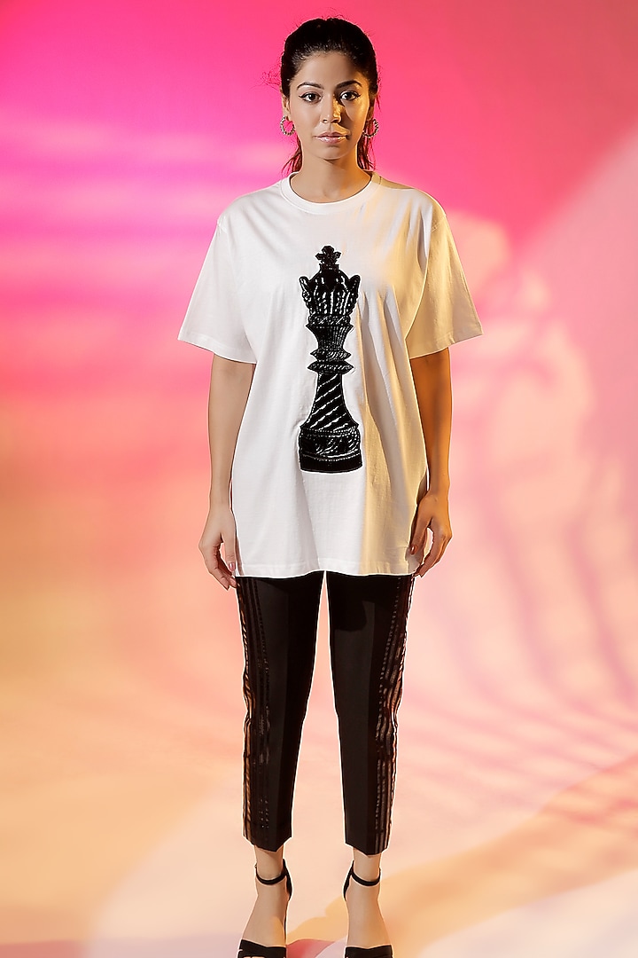 White Cotton Jersey Quilted T-Shirt by Jubinav Chadha at Pernia's Pop Up Shop