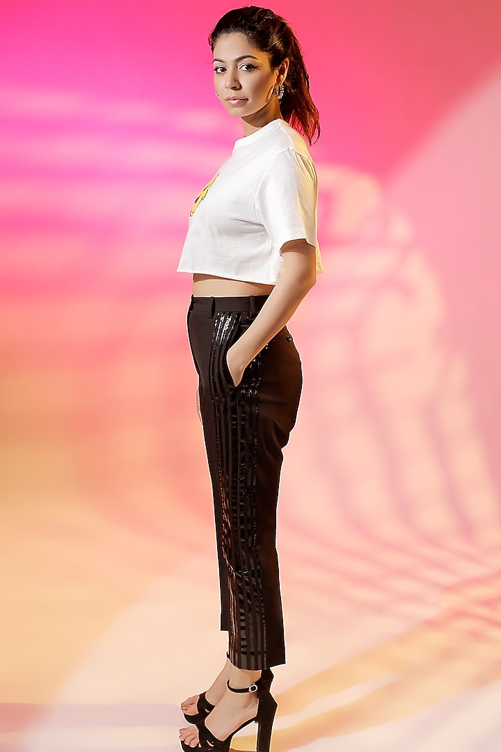 White Cotton Jersey Quilted Crop T-Shirt by Jubinav Chadha at Pernia's Pop Up Shop