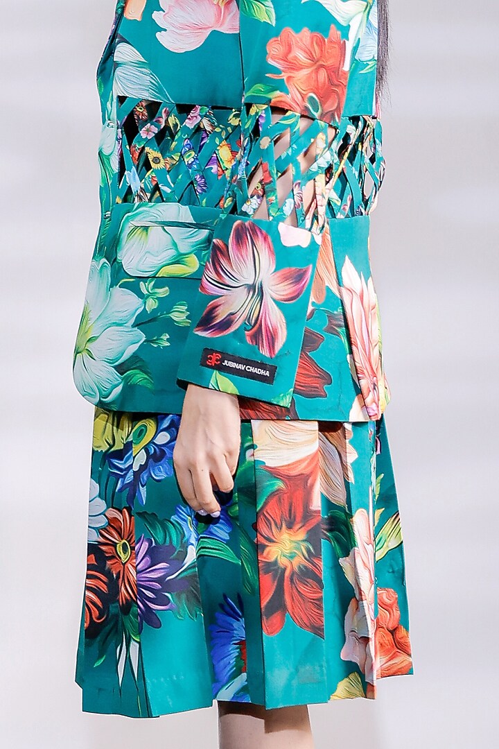 Green Crepe Floral Printed Blazer Set by Jubinav Chadha at Pernia's Pop Up Shop