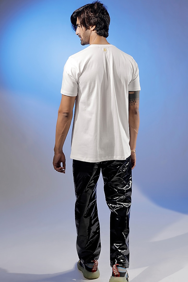 White Cotton Jersey Hand Embroidered T-Shirt by Jubinav Chadha Men at Pernia's Pop Up Shop
