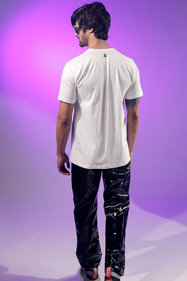 White Cotton Jersey T-Shirt by Jubinav Chadha Men at Pernia's Pop Up Shop