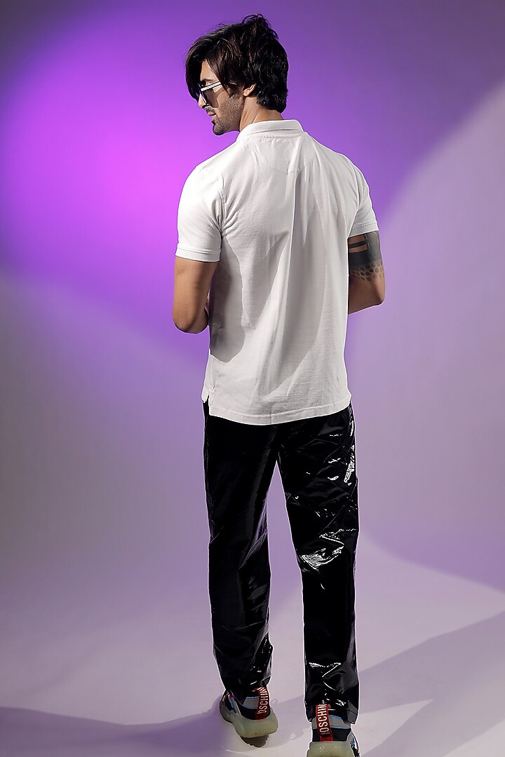 White Cotton Jersey T-shirt by Jubinav Chadha Men at Pernia's Pop Up Shop