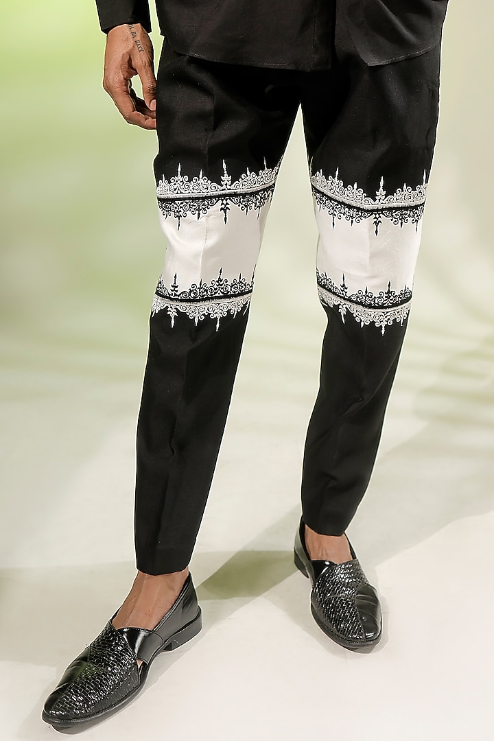 Black & White Cotton Silk Embroidered Co-Ord Set by Jubinav Chadha Men at Pernia's Pop Up Shop