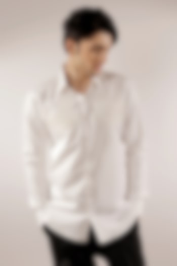 White Cotton Lycra Quilted Geometric Swan Party Wear Shirt by Jubinav Chadha Men at Pernia's Pop Up Shop