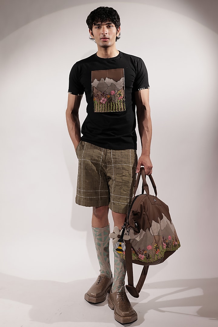 Black Cotton Embroidered T-Shirt by Jubinav Chadha Men at Pernia's Pop Up Shop