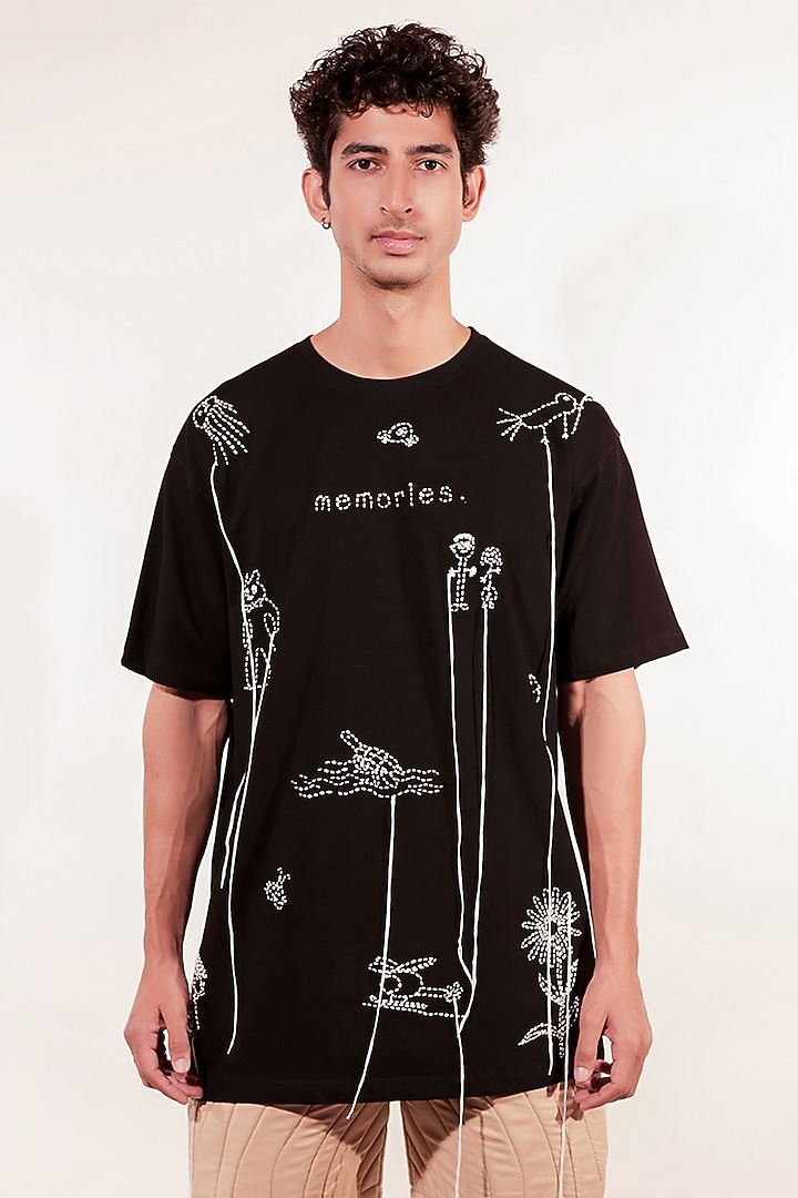 Black Cotton Hand Embroidered T-Shirt by Jubinav Chadha Men