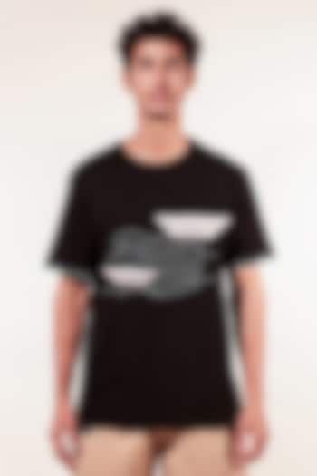 Black Cotton Hand Embroidered T-Shirt by Jubinav Chadha Men