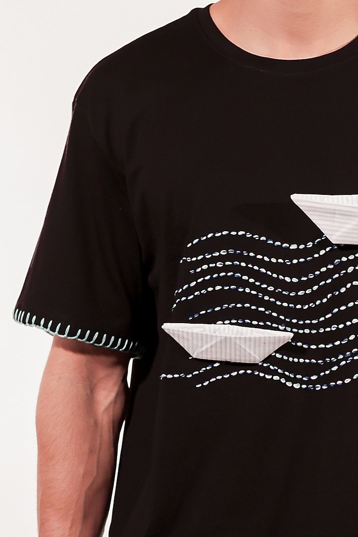 Black Cotton Hand Embroidered T-Shirt by Jubinav Chadha Men at Pernia's Pop Up Shop