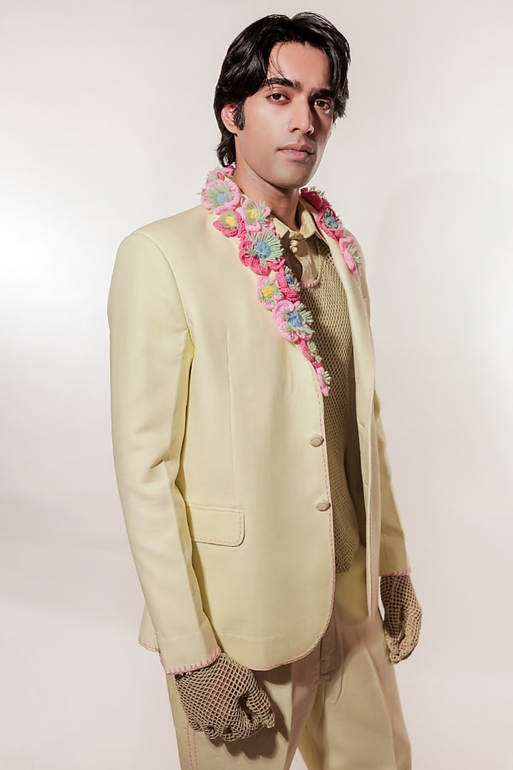 Green Linen & Tissue Hand Embroidered Blazer Set by Jubinav Chadha Men at Pernia's Pop Up Shop