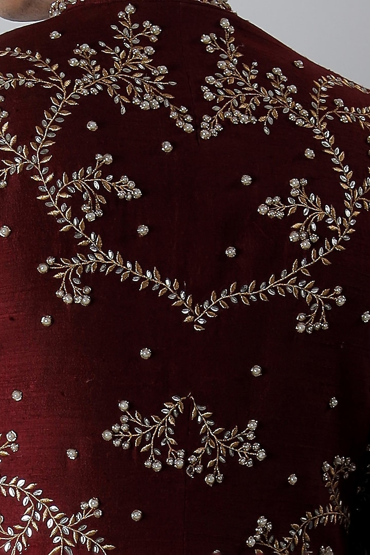 Maroon Raw Silk Hand Embroidered Groom Sherwani Set by Jubinav Chadha Men at Pernia's Pop Up Shop