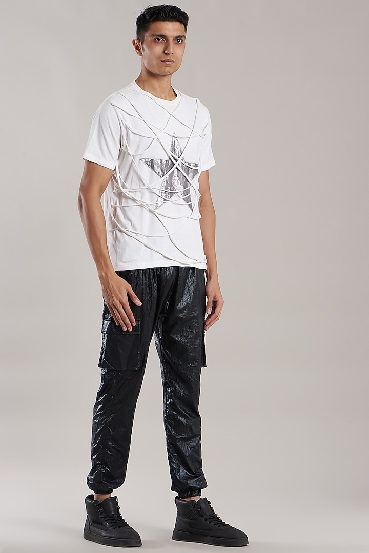 White Cotton T-Shirt by Jubinav Chadha Men at Pernia's Pop Up Shop