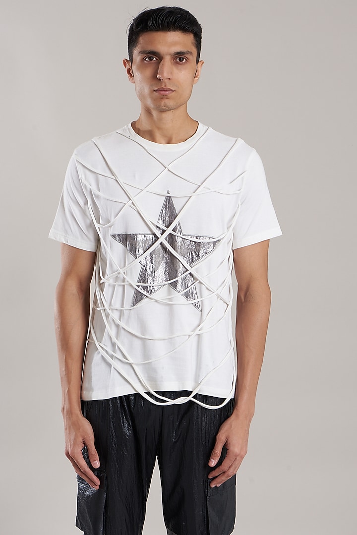 White Cotton T-Shirt by Jubinav Chadha Men at Pernia's Pop Up Shop