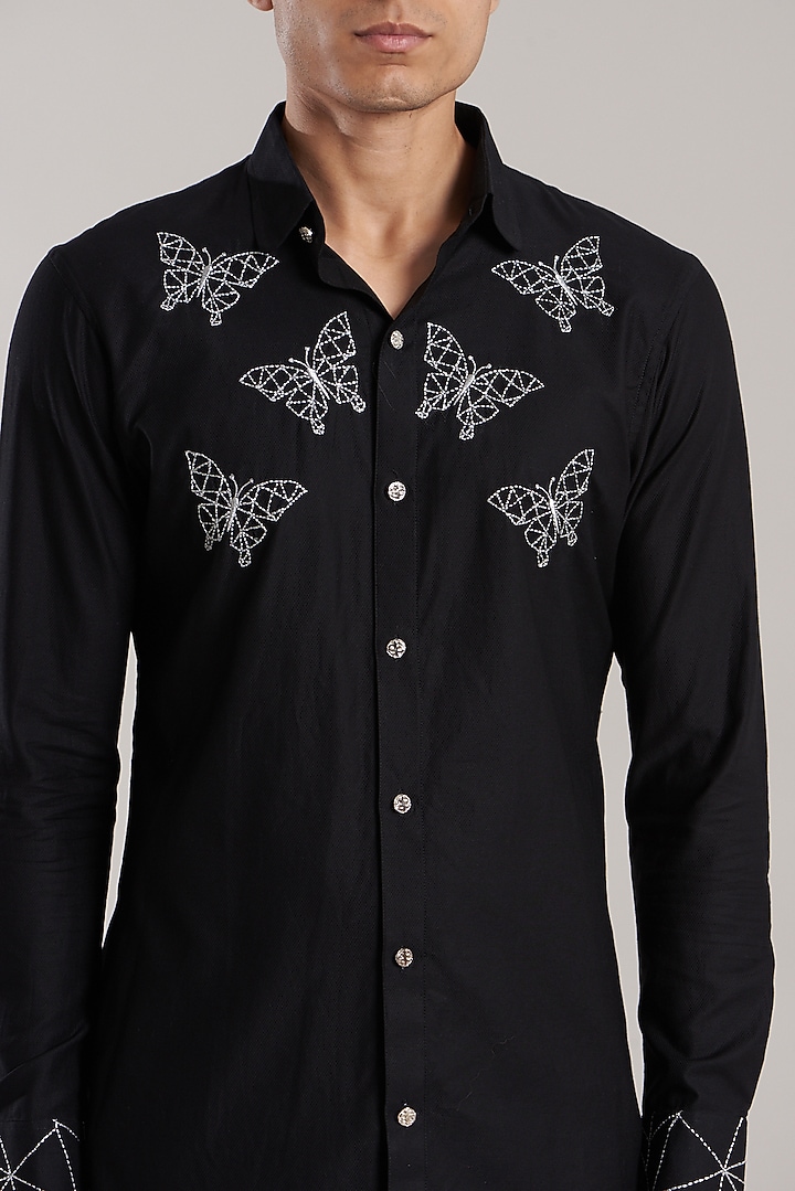Black Lycra Embroidered Party Wear Shirt by Jubinav Chadha Men at Pernia's Pop Up Shop