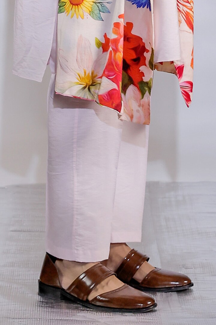 Blush Pink Cotton Silk Pearl Embroidered Kurta Set by Jubinav Chadha Men at Pernia's Pop Up Shop